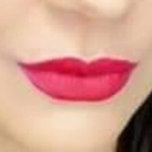 Younique Moodstruck Lip Stain - Strut (red)